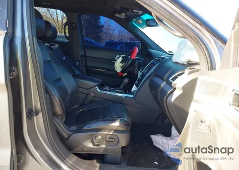 2013 Ford Explorer Xlt z USA, uszkodzony, nr VIN 1FM5K8D89DGA73696